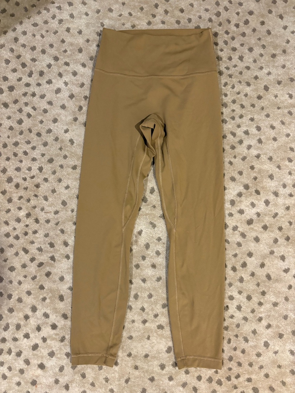 Lululemon leggings size 6